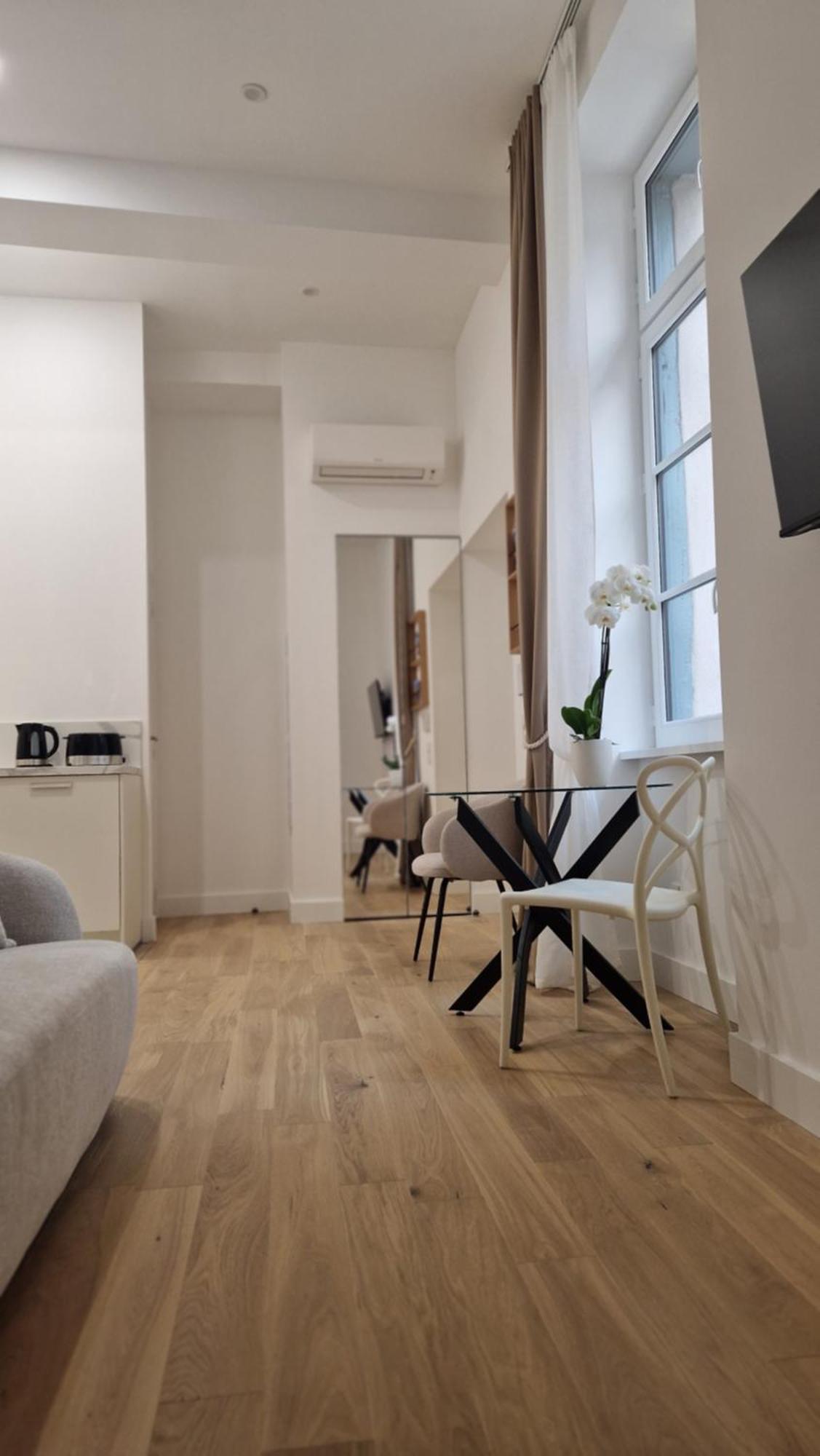 Situation Exceptionnelle Harmony Iii Appartement Carcassonne